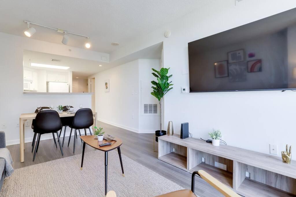 Bright Apartment Walk To Ballston Metro Arlington Esterno foto