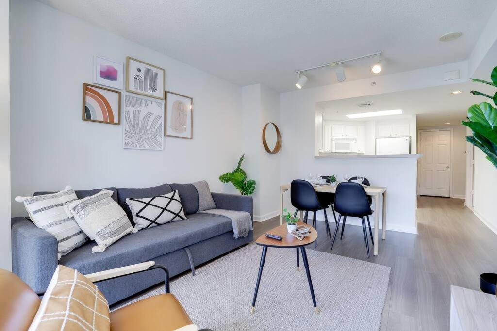 Bright Apartment Walk To Ballston Metro Arlington Esterno foto