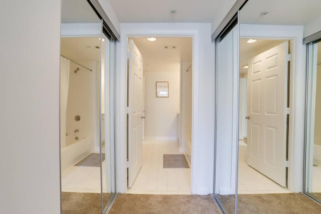 Bright Apartment Walk To Ballston Metro Arlington Esterno foto