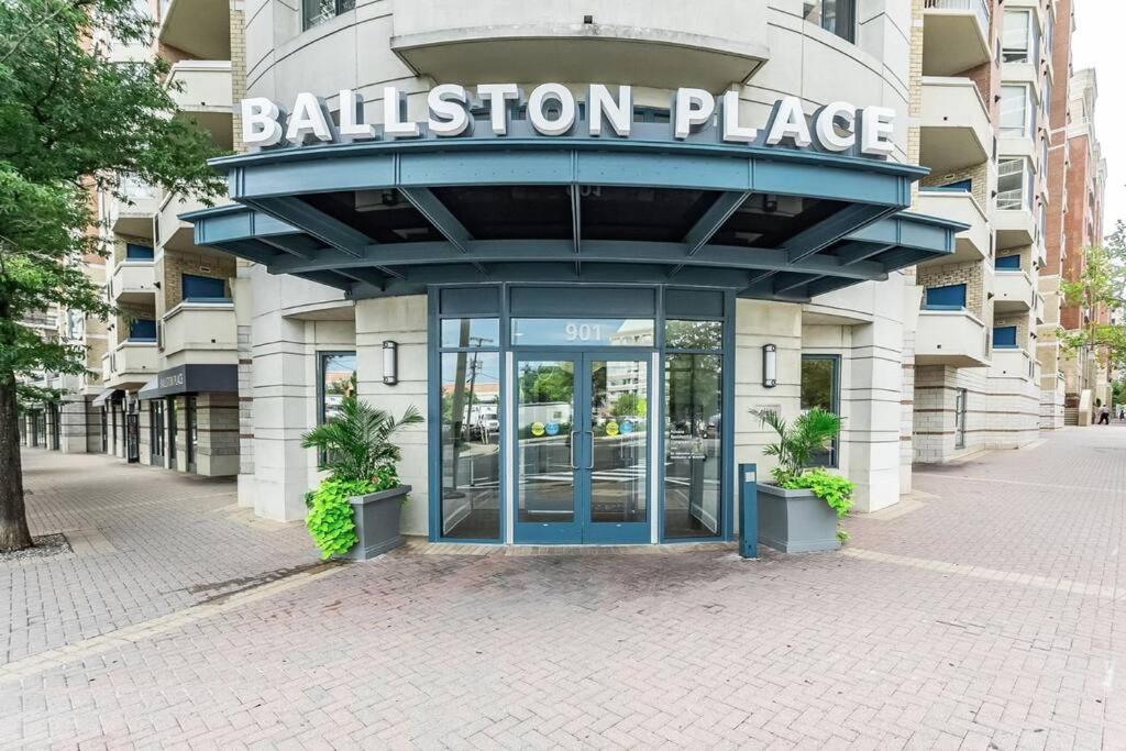 Bright Apartment Walk To Ballston Metro Arlington Esterno foto